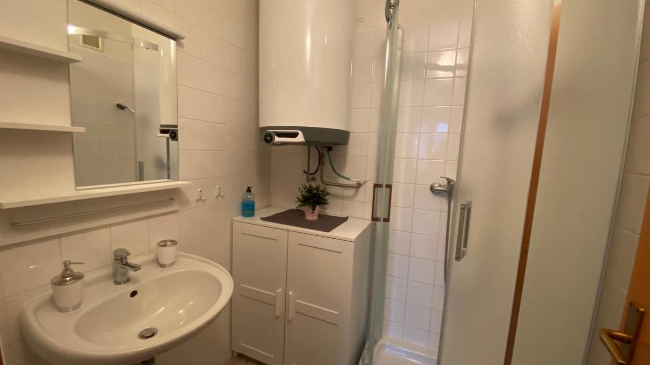 Horsky Apartman Roky - Krkonose ロキトニツェ・ナト・イゼロウ エクステリア 写真